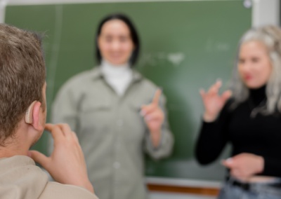 Mental Health Counseling for Deaf/Hard of Hearing Individuals (American Sign Language)